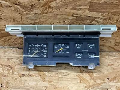 Ford F-600 Instrument Panel Cluster for a 1987 Ford F600G
