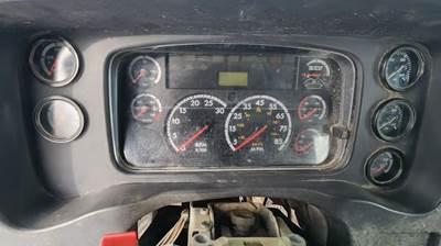 Freightliner 114SD Instrument Panel Cluster