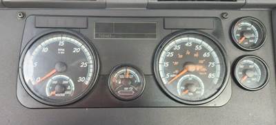Freightliner Cascadia 113 Instrument Panel Cluster