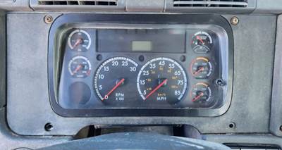 Freightliner Cascadia 113 Instrument Panel Cluster