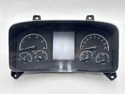 Freightliner Cascadia 116 Instrument Panel Cluster for a 2019 Freightliner Cascadia 116 Day Cab
