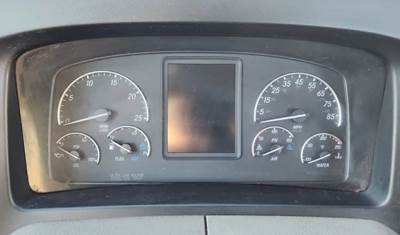 Freightliner Cascadia 116 Instrument Panel Cluster for a 2019 Freightliner Cascadia 116 Day Cab
