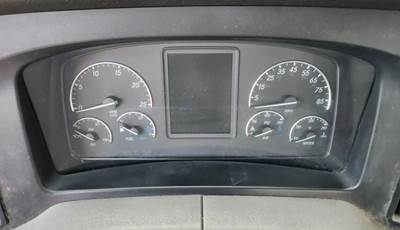 Freightliner Cascadia 116 Instrument Panel Cluster for a 2019 Freightliner Cascadia 116 Day Cab