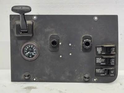 Freightliner Cascadia 125 Instrument Panel Cluster