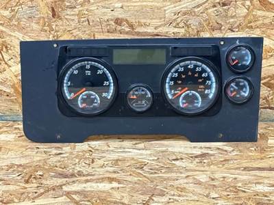 Freightliner Cascadia 125 Instrument Panel Cluster
