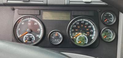 Freightliner Cascadia 125 Instrument Panel Cluster
