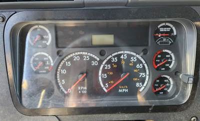 Freightliner Cascadia 125 Instrument Panel Cluster