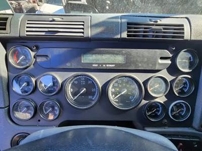 Freightliner Cascadia 125 Instrument Panel Cluster