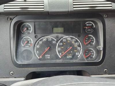 Freightliner Cascadia 125 Instrument Panel Cluster