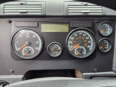 Freightliner Cascadia 125 Instrument Panel Cluster