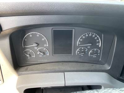 Freightliner Cascadia 126 Instrument Panel Cluster