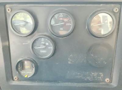 Freightliner Cascadia 126 Instrument Panel Cluster