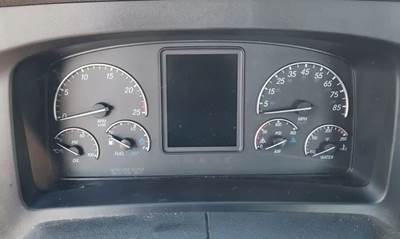 Freightliner Cascadia 126 Instrument Panel Cluster