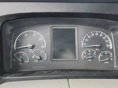 Freightliner Cascadia 126 Instrument Panel Cluster