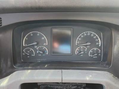 Freightliner Cascadia 126 Instrument Panel Cluster