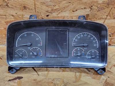 Freightliner FL112 Instrument Panel Cluster