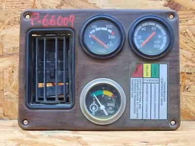 Freightliner FLD112SD Instrument Panel Cluster