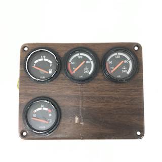 Freightliner FLD120 Instrument Panel Cluster