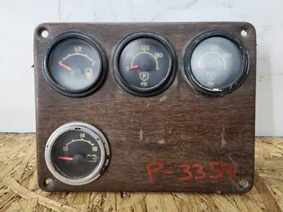 Freightliner FLD120 Instrument Panel Cluster