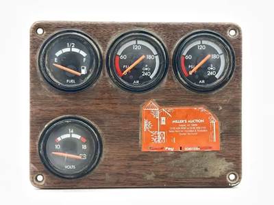 Freightliner FLD120 Instrument Panel Cluster