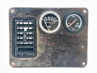 Freightliner FLD120 Instrument Panel Cluster