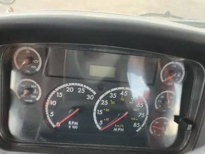 Freightliner M2 106 Instrument Panel Cluster