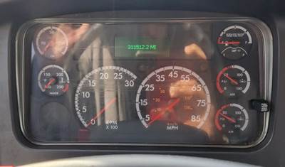 Freightliner M2 106 Instrument Panel Cluster