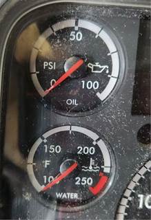 Freightliner M2 106 Instrument Panel Cluster