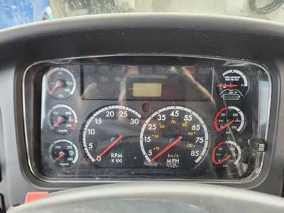 Freightliner M2 106 Instrument Panel Cluster