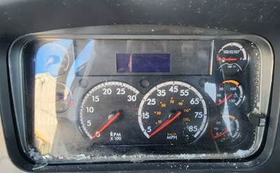 Freightliner M2 106 Instrument Panel Cluster