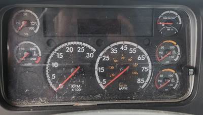 Freightliner M2 106 Instrument Panel Cluster