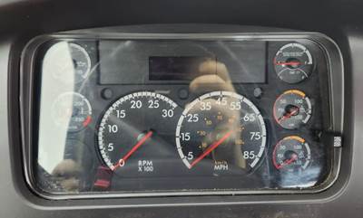 Freightliner M2 106 Instrument Panel Cluster