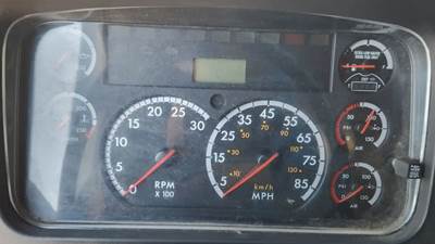 Freightliner M2 106 Instrument Panel Cluster