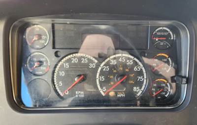 Freightliner M2 106 Instrument Panel Cluster