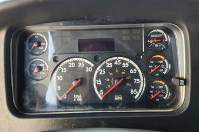 Freightliner M2 106 Instrument Panel Cluster