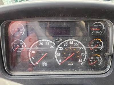 Freightliner M2 106 Instrument Panel Cluster