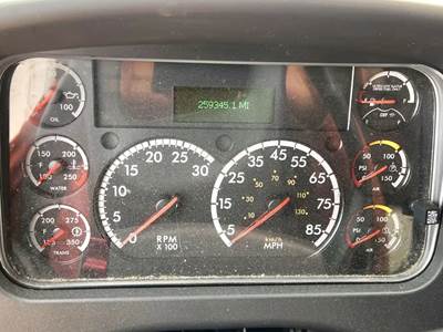 Freightliner M2 106 Instrument Panel Cluster