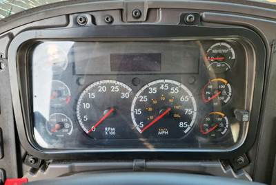 Freightliner M2 106 Instrument Panel Cluster