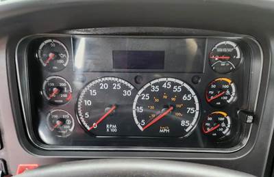 Freightliner M2 106 Instrument Panel Cluster