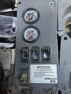 Freightliner M2 112 Instrument Panel Cluster for a 2005 Freightliner M2 112 Medium Duty