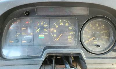 GMC T7500 Instrument Panel Cluster