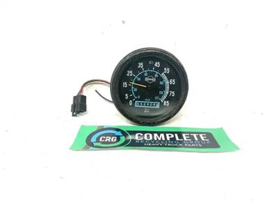 International 1652 Instrument Panel Cluster