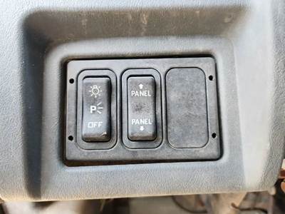 International 4200 Instrument Panel Cluster