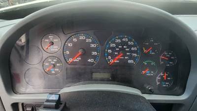 International 4400 Instrument Panel Cluster
