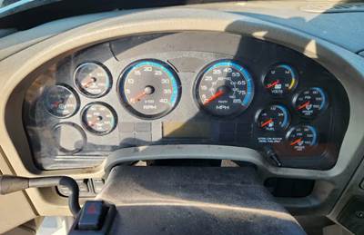 International 4400 Instrument Panel Cluster
