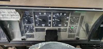 International 4600 Instrument Panel Cluster