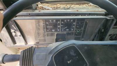 International 4700 Instrument Panel Cluster