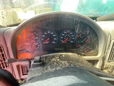 International 7600 Instrument Panel Cluster