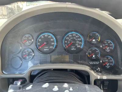 International 8600 Instrument Panel Cluster