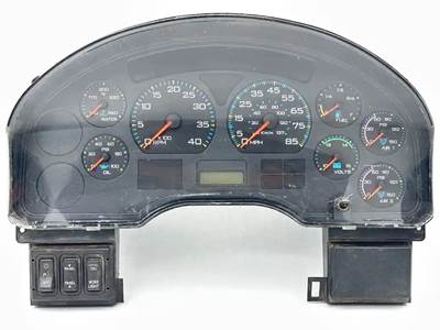 International 8600 Instrument Panel Cluster